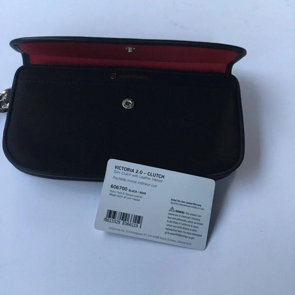 Victorinox clutch, black